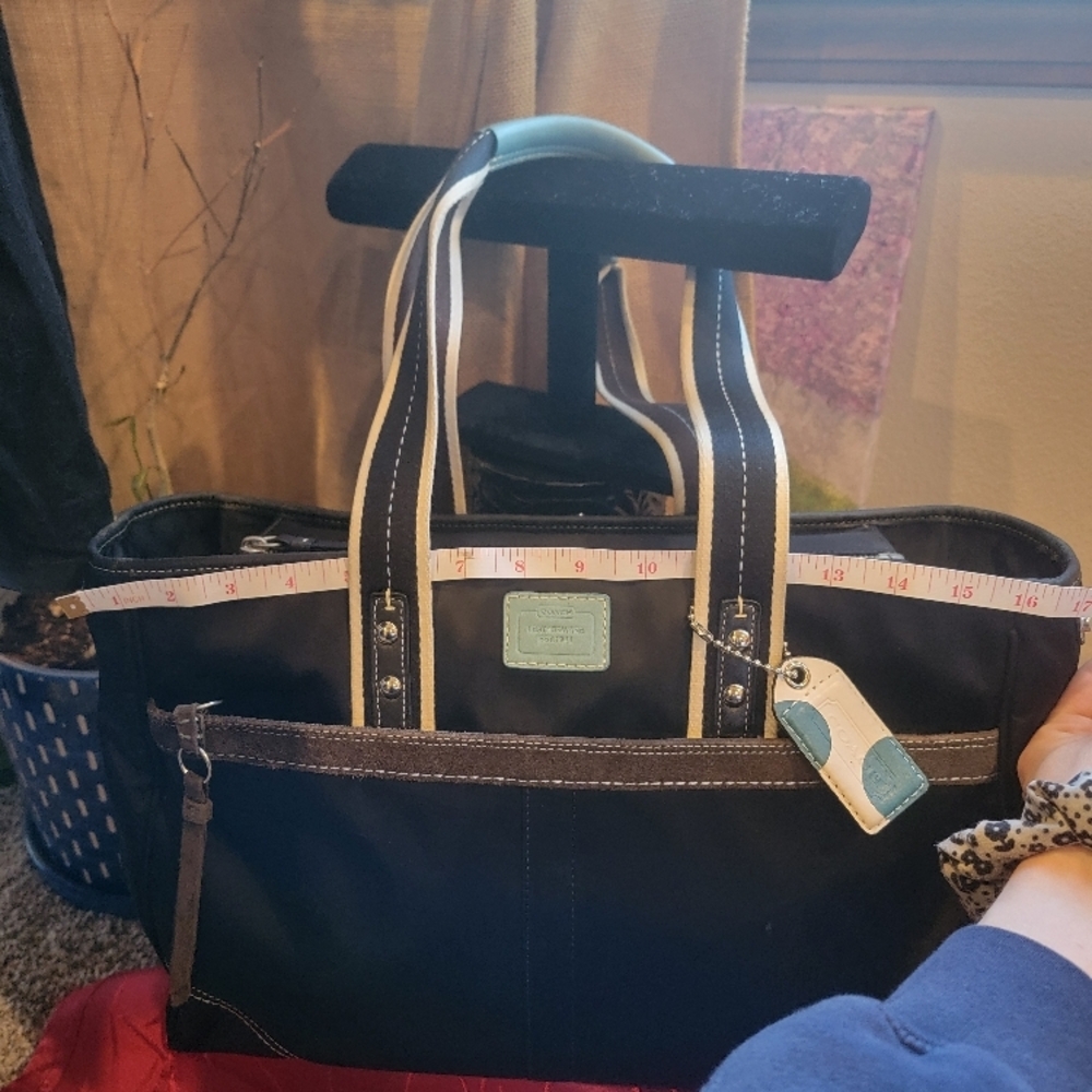 Coach Black Hampton Tote Bag purse - Picture 12 of 17